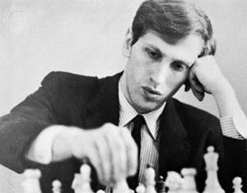 Bobby Fischer jugó ajedrez en línea?