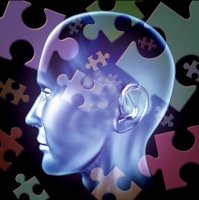 Rostro humano con piezas de puzzle a su alrededor y dentro de su cabeza