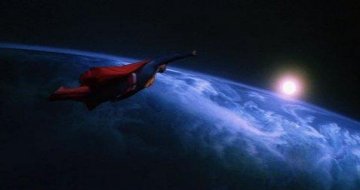 Superman volando alrededor de la Tierra